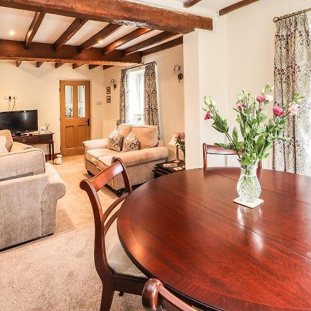 Springfield Cottage Рексем Екстер'єр фото